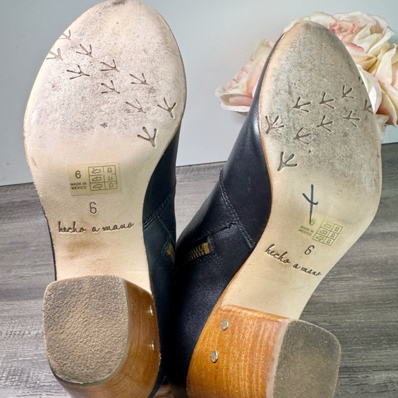 BEEK Catbird Heeled Booties handmade size 6 $338 EUC - Picture 8 of 10